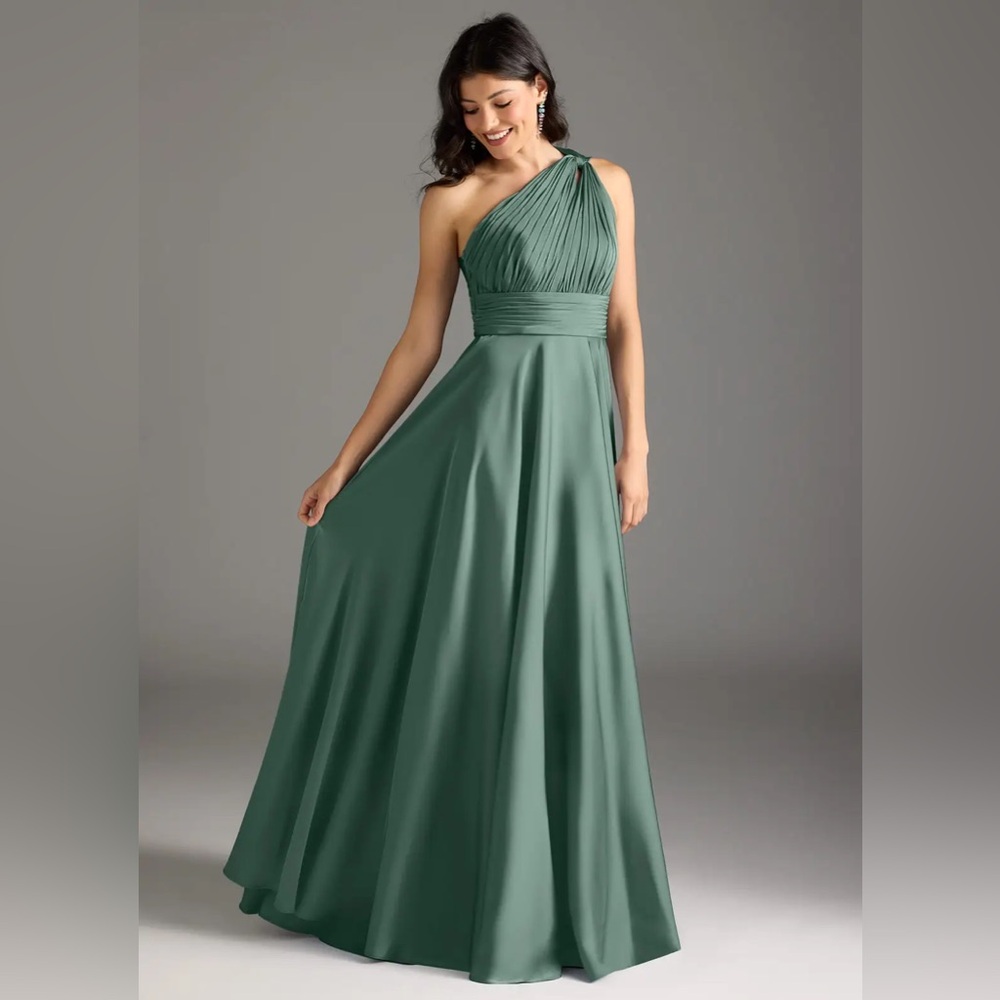 Azazie Charlize Dress